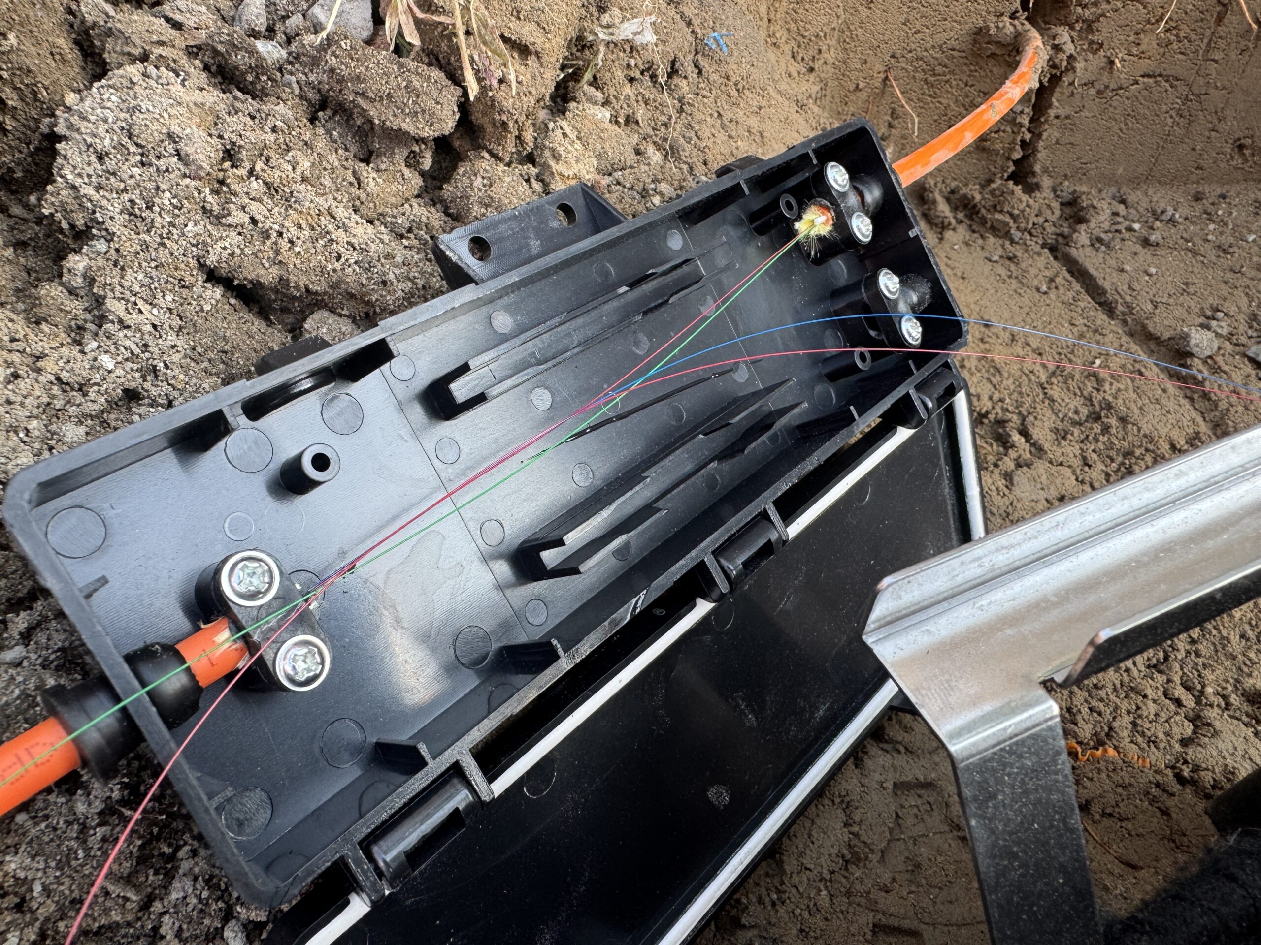 Naprawa kabla ziemnego